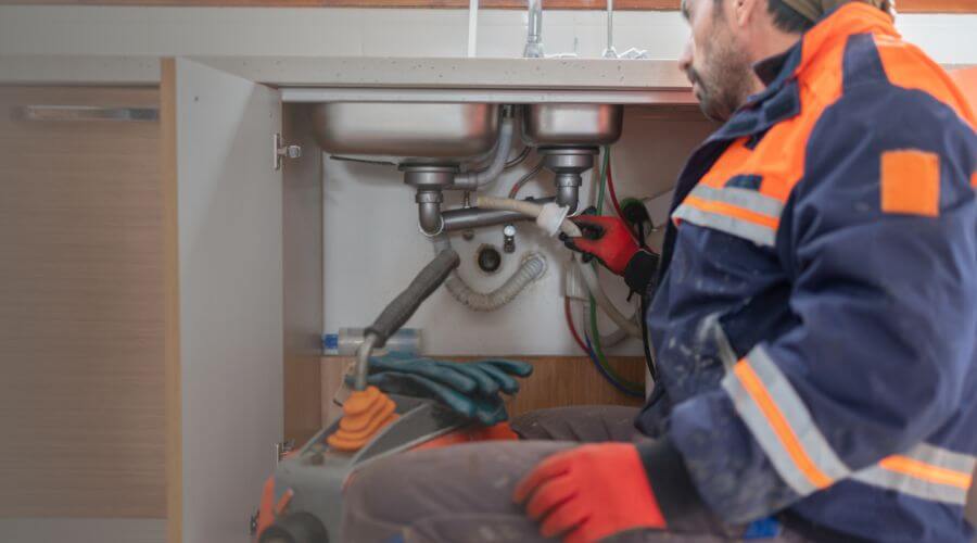 Professional slab leak plumber services in Anacoco, LA